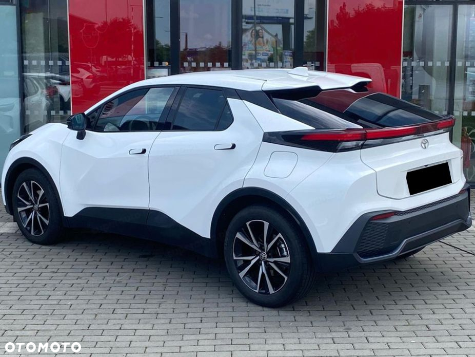 Toyota C-HR - 4