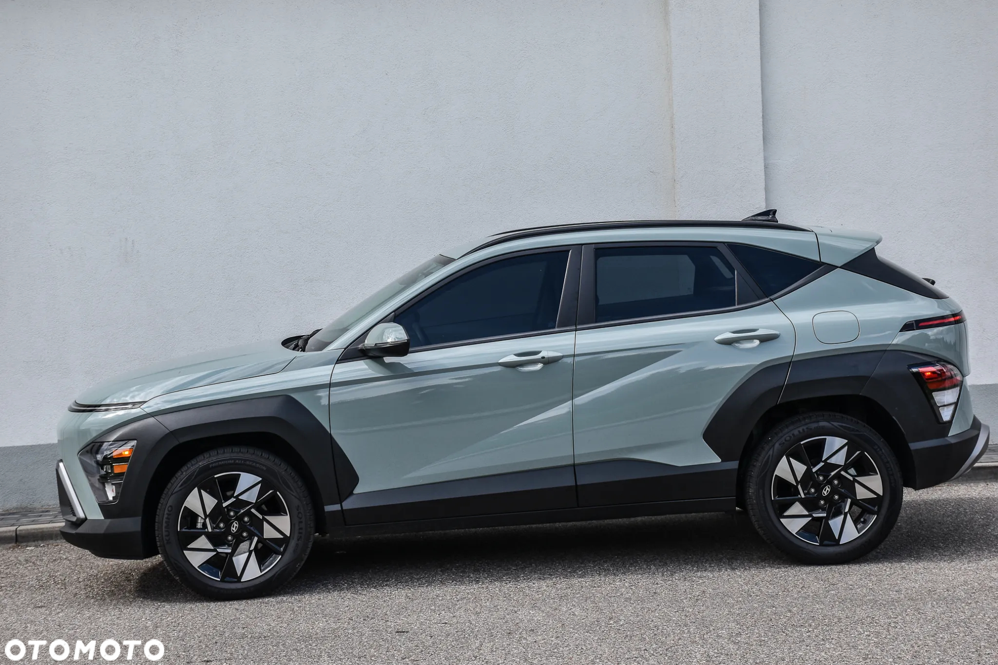 Hyundai Kona - 14