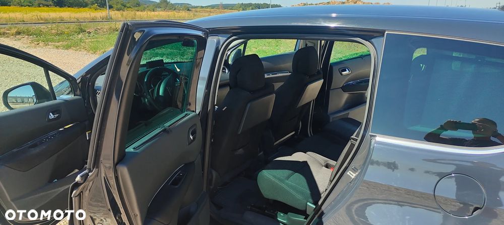Peugeot 5008 1.6 HDi Premium - 11