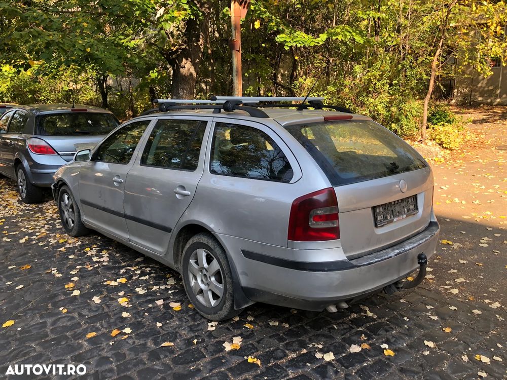 Dezmembrez Skoda Octavia II break 2006 gri argintiu 1,9TDI cod BXE - 7