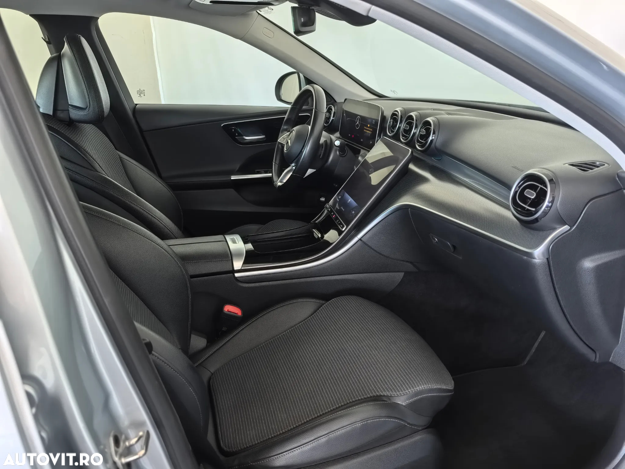 Mercedes-Benz C 180 9G-TRONIC - 26