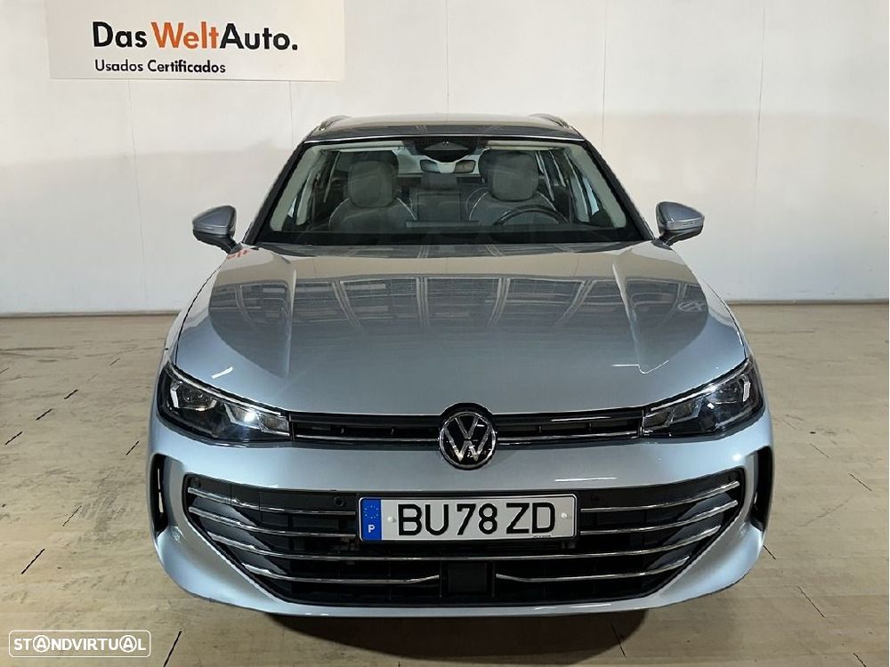 VW Passat Variant 1.5 TSI eHybrid DSG Versão Fiscal - 4