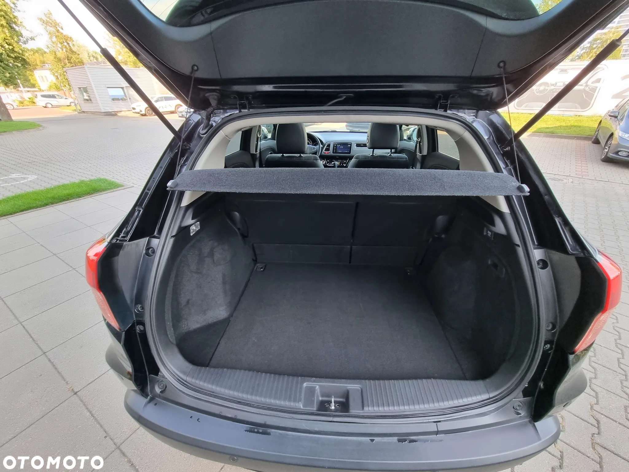 Honda HR-V 1.5 Executive (ADAS) CVT - 14