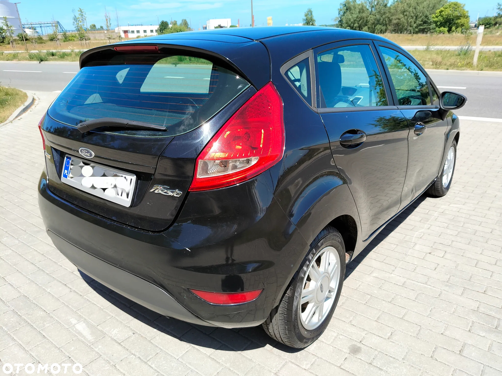 Ford Fiesta 1.4 TDCi Ambiente - 4