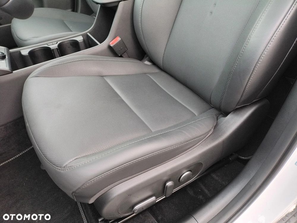 Hyundai Kona 1.6 T-GDI Platinum DCT - 12