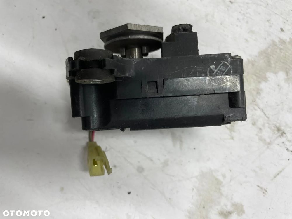 SILNICZEK EXUP Suzuki GSXR 600 750 1000 GSX 1300 B-King - 2