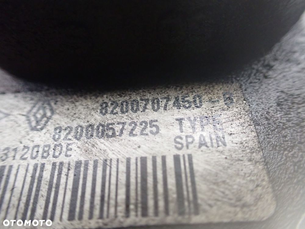 POMPA WTRYSKOWA RENAULT CLIO III LIFT 1.5 9303Z113  8200707450    8200057225 - 7