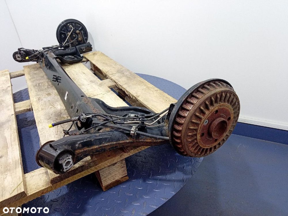 RENAULT CLIO V 19- BELKA ZAWIESZENIA TYŁ OŚ TYLNA 554B47231R - 2