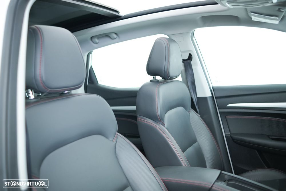 MG ZS Standard Luxury - 28