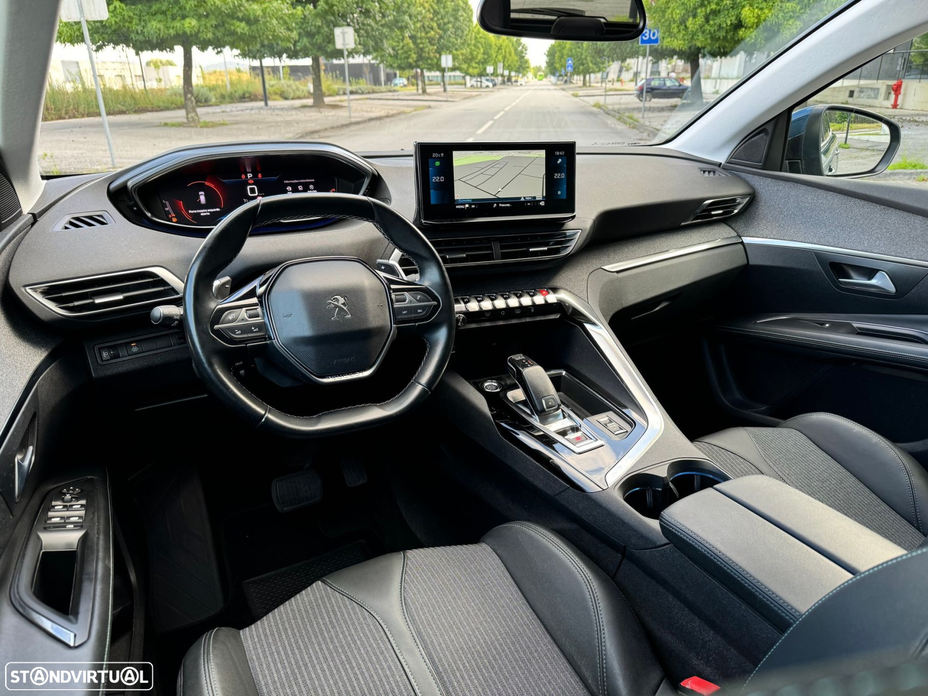 Peugeot 3008 1.5 BlueHDi Allure Pack EAT8 - 3