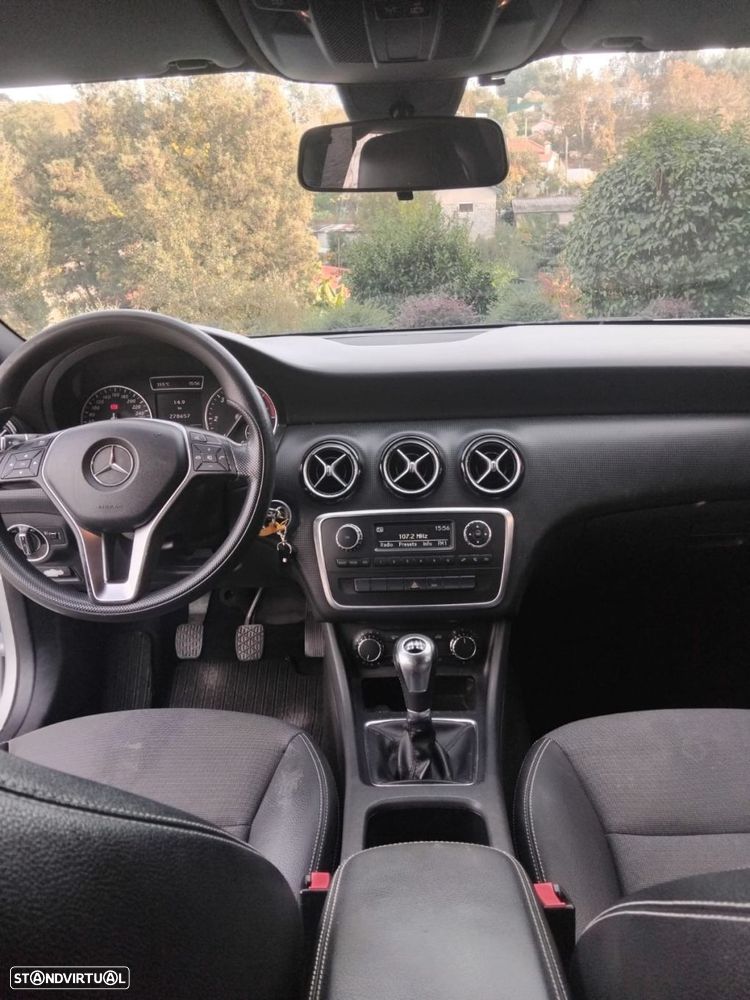 Mercedes-Benz A 180 CDi BE Urban - 11