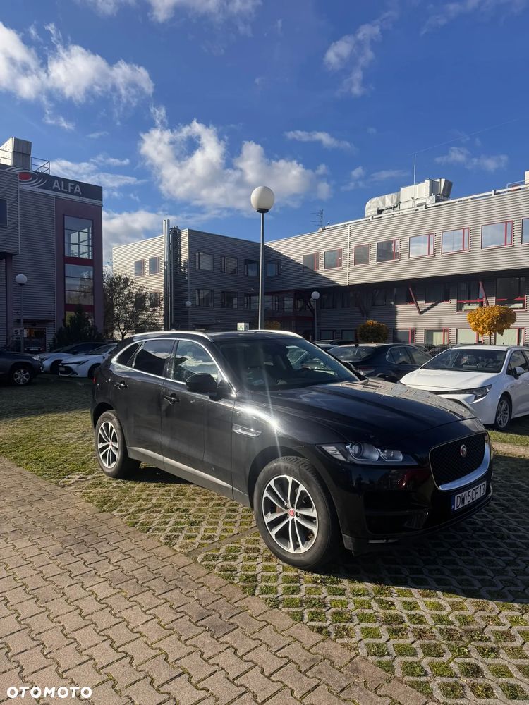 Jaguar F-Pace 2.0 i4P AWD Prestige - 8