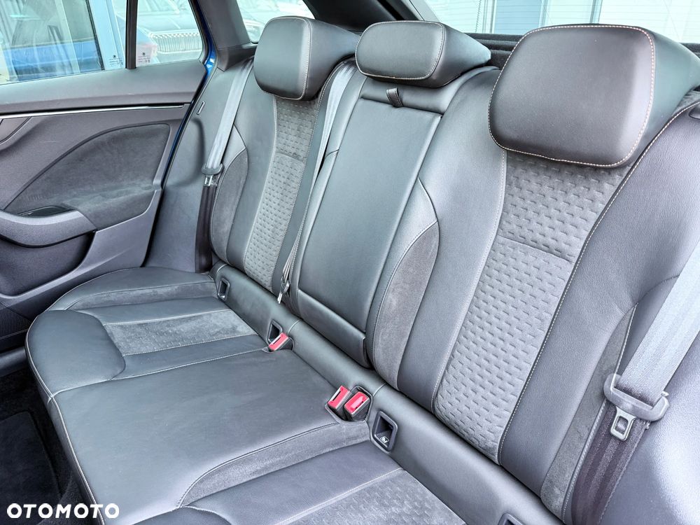Skoda Scala 1.0 TSI Selection DSG - 33