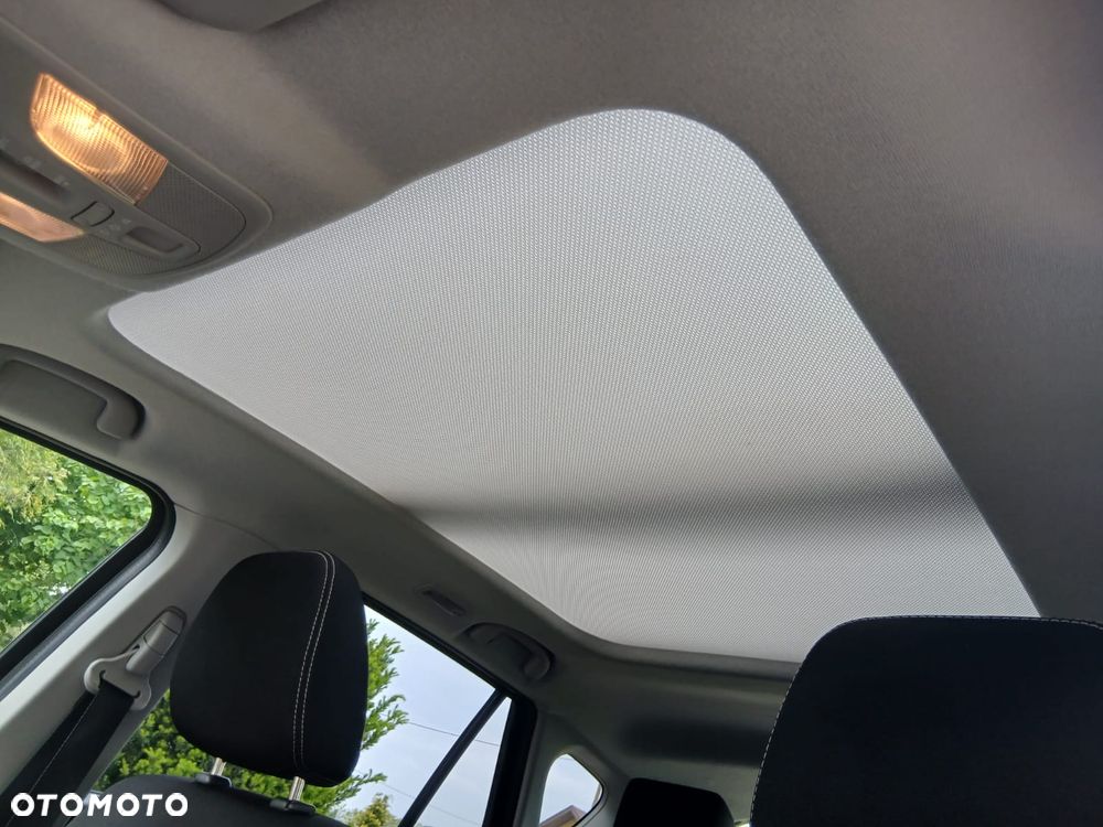 Suzuki S-Cross - 34