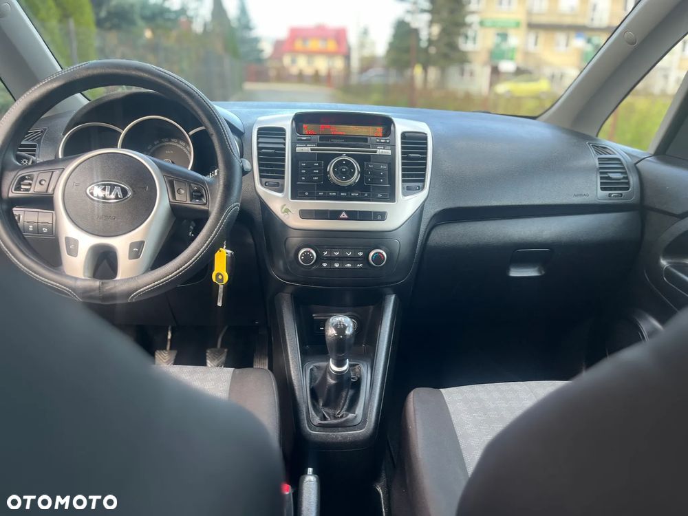 Kia Venga 1.4 Business Line - 28