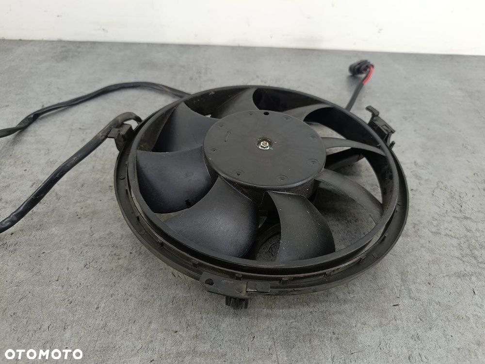 WENTYLATOR CHŁODNICY VW PASSAT B5 FL 8D0959455R UIKA 1.9 TDI - 5