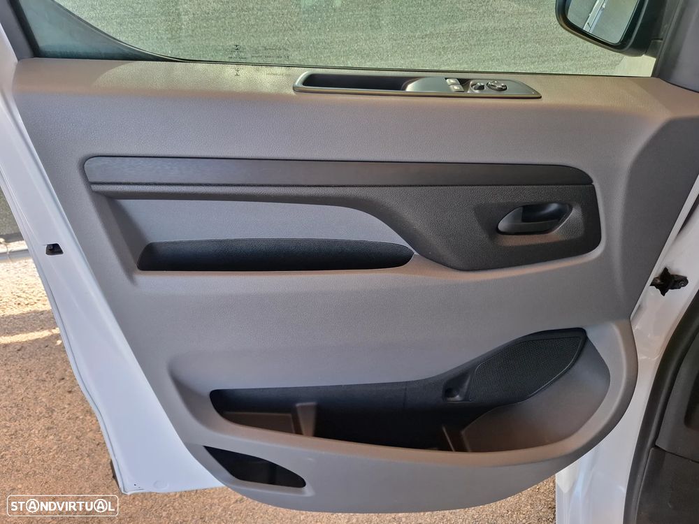 Opel Vivaro 1.5 CDTi L3H1 Essentia - 16