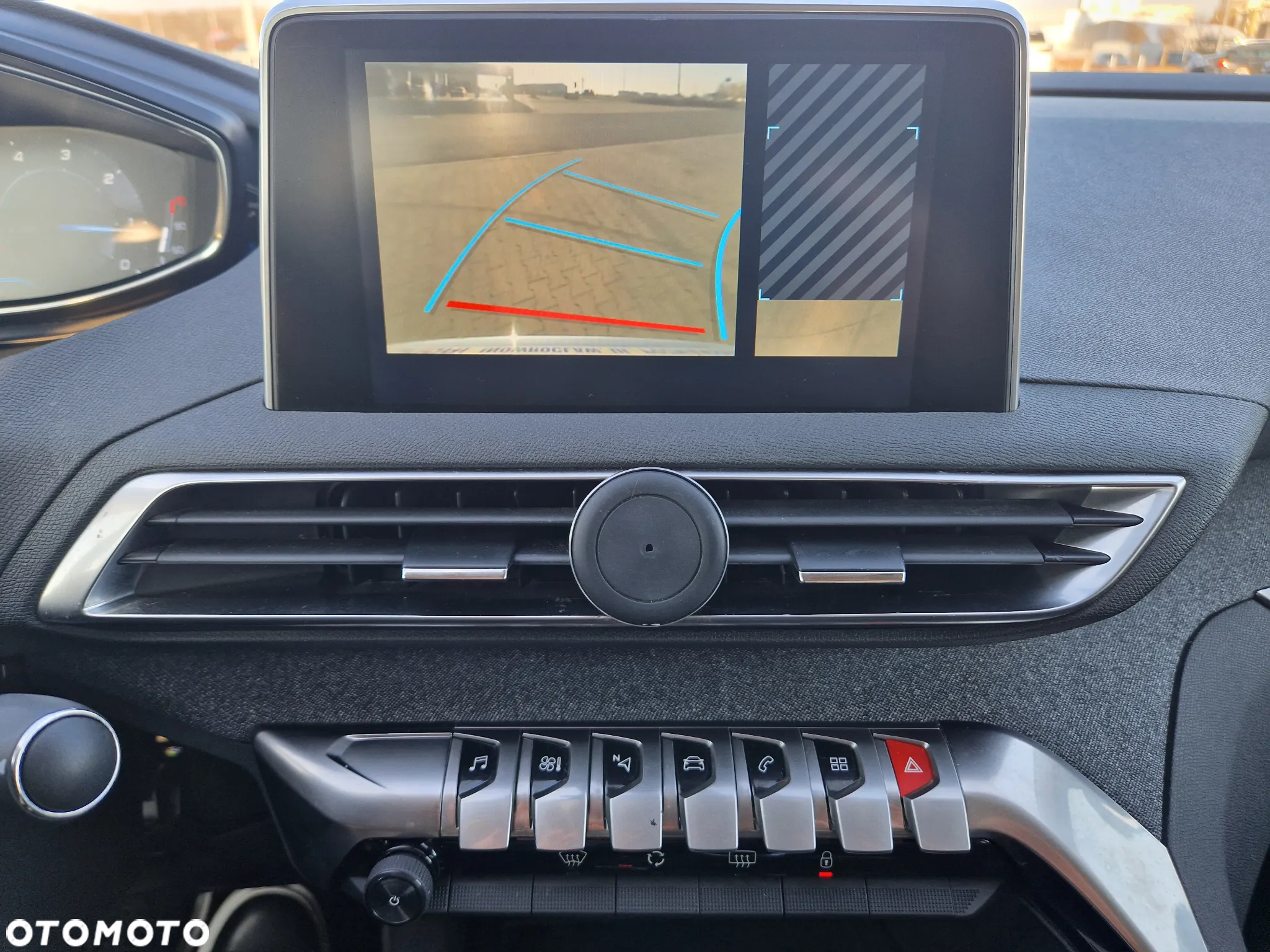 Peugeot 3008 BlueHDi 130 Stop & Start Allure - 19