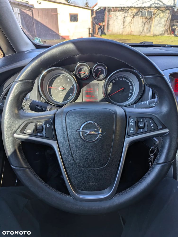 Opel Astra 1.7 CDTI DPF Design Edition - 22