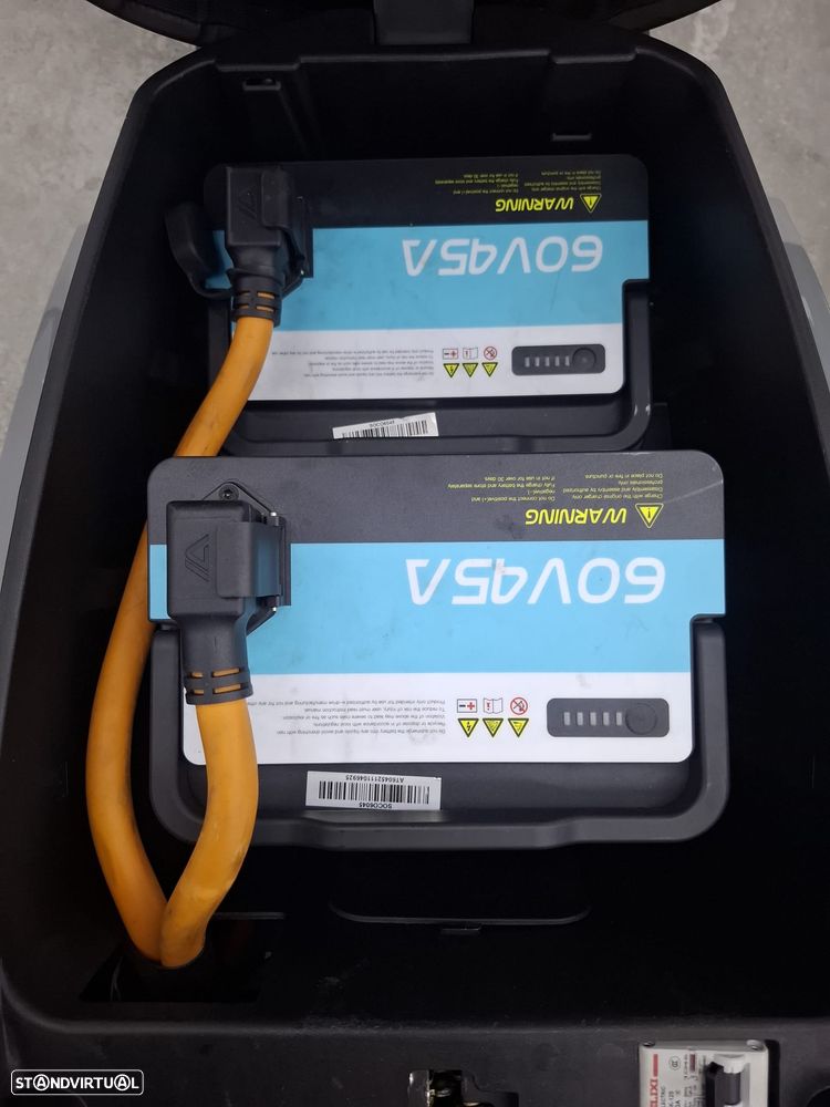 Super Soco CPx Pro 2 BATERIAS - 18 MESES DE GARANTIA - 17