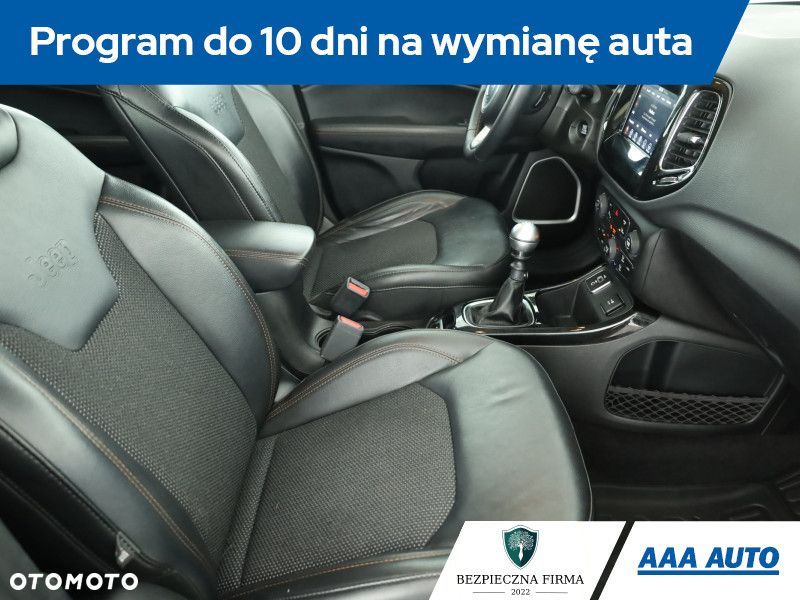 Jeep Compass - 8