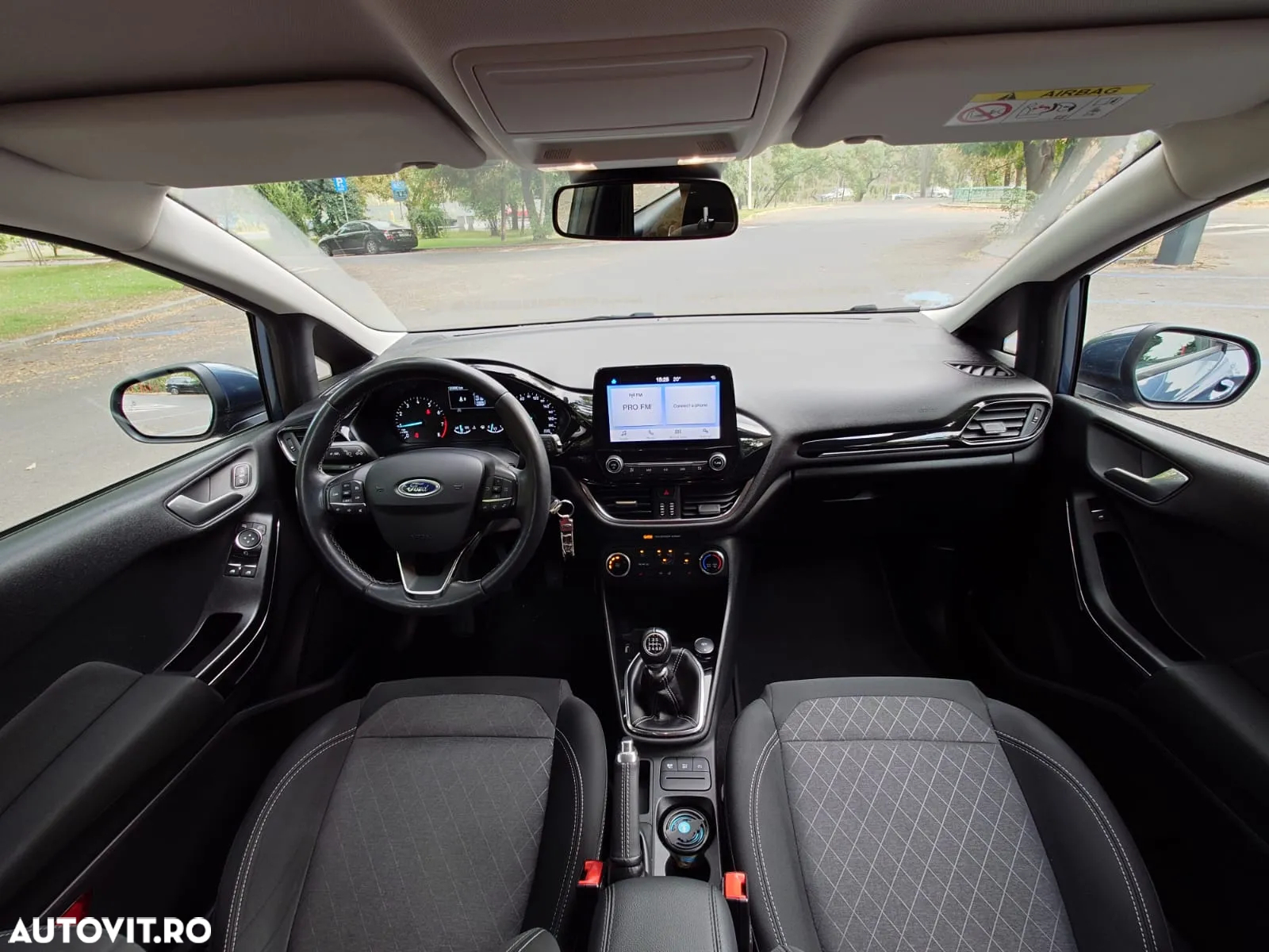 Ford Fiesta 1.0 EcoBoost Active I - 12