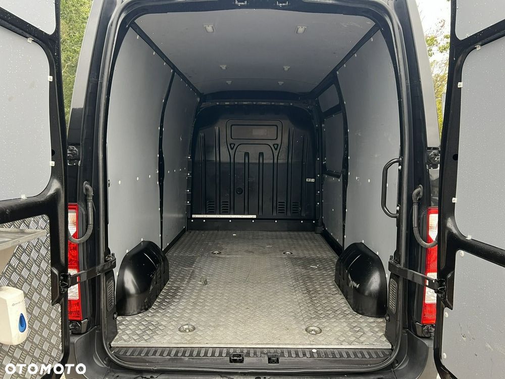 Renault Master - 24