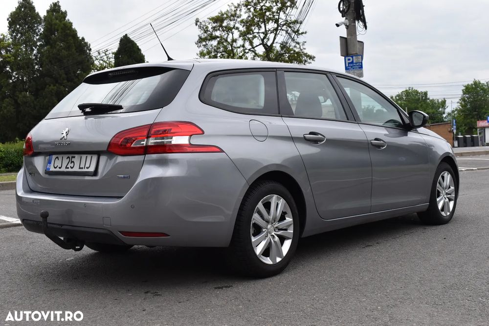 Peugeot 308 - 3