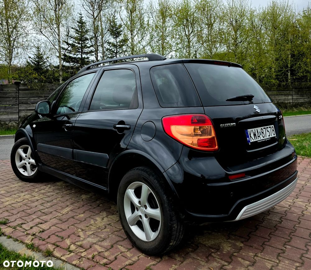 Suzuki SX4 1.6 VVT Comfort - 13