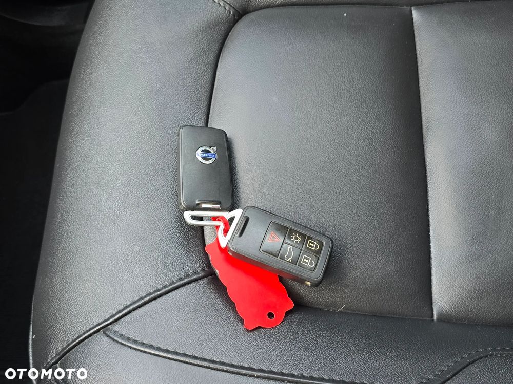 Volvo V70 D4 Geartronic Summum - 33