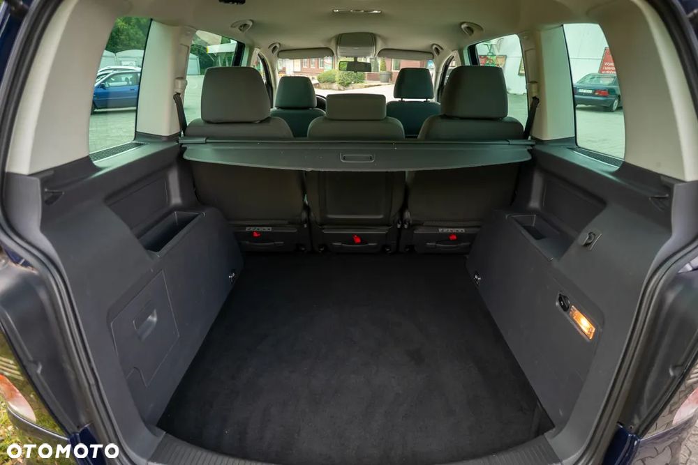 Volkswagen Touran 1.4 TSI United - 20