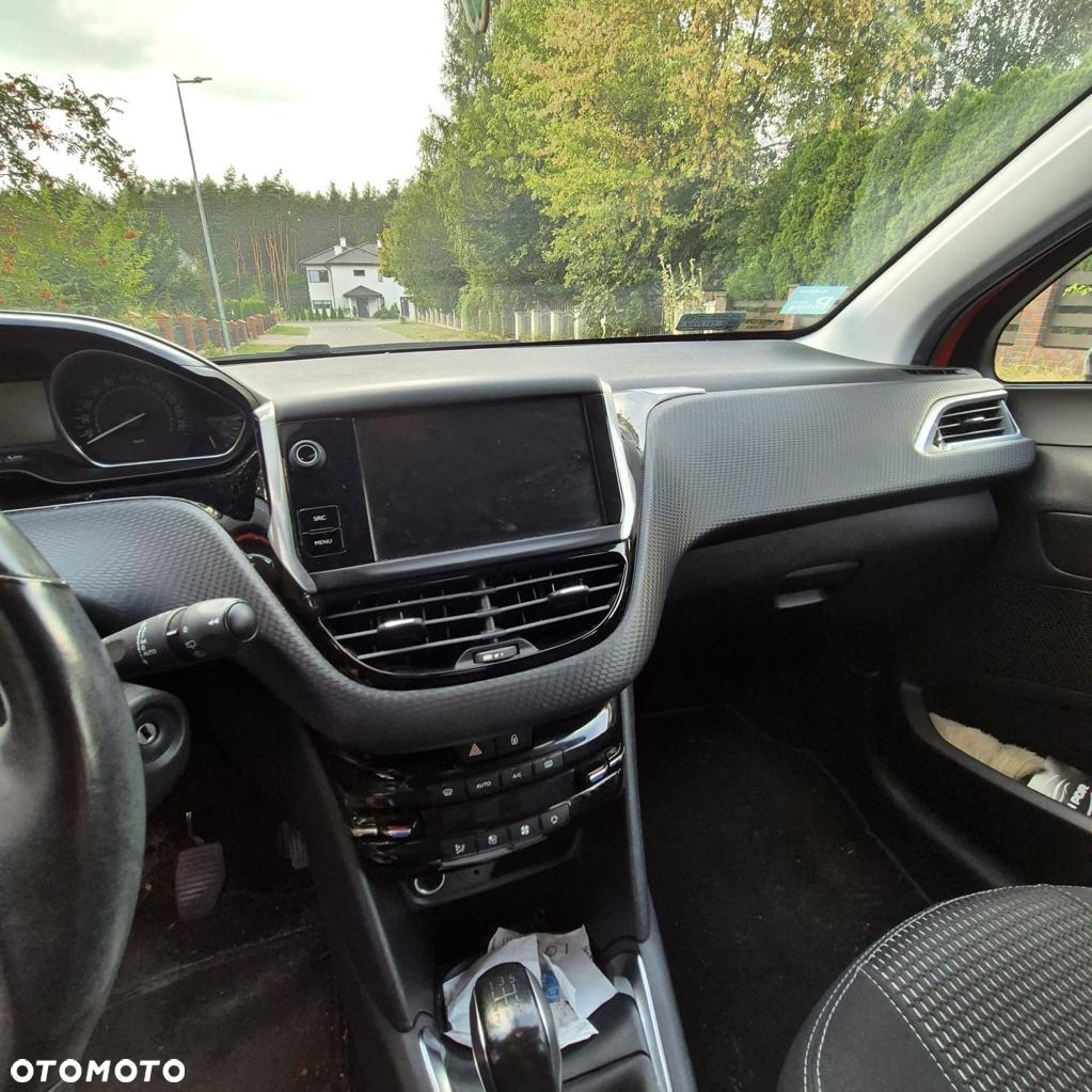 Peugeot 208 1.2 PureTech Allure - 9