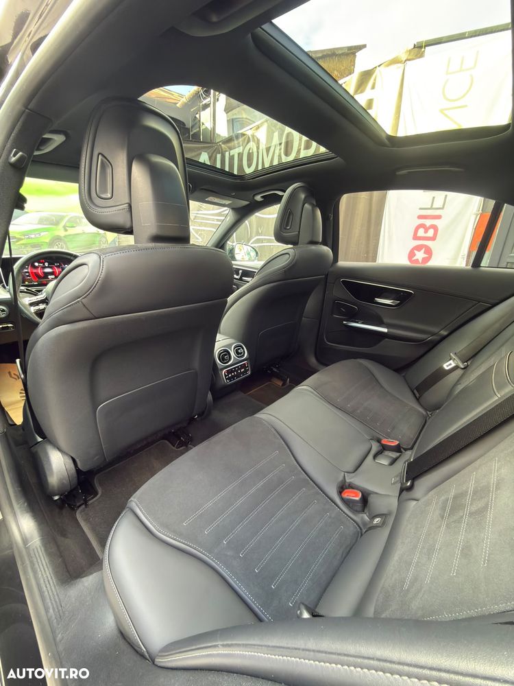 Mercedes-Benz C - 16