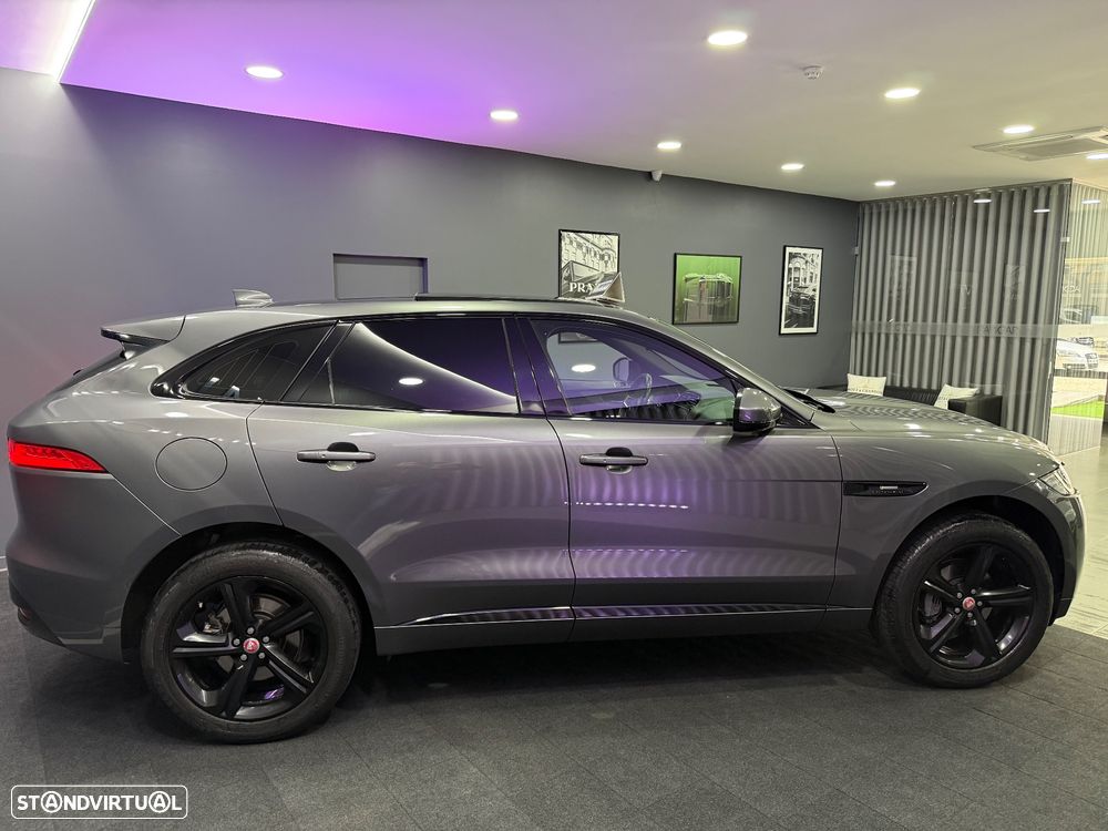 Jaguar F-Pace 20d Aut. R-Sport - 19