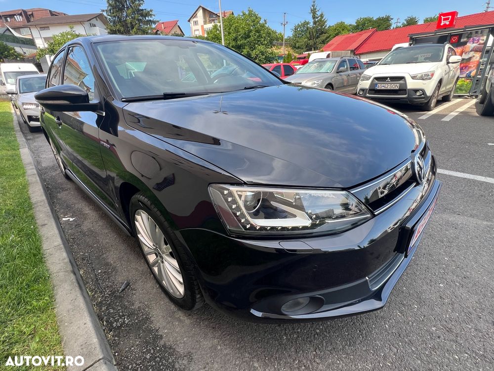 Volkswagen Jetta - 12