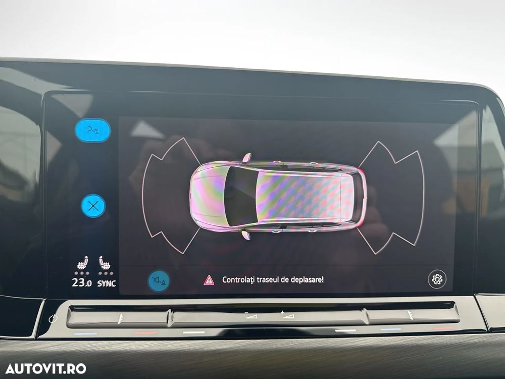 Volkswagen Golf 1.5 TSI ACT Style - 21