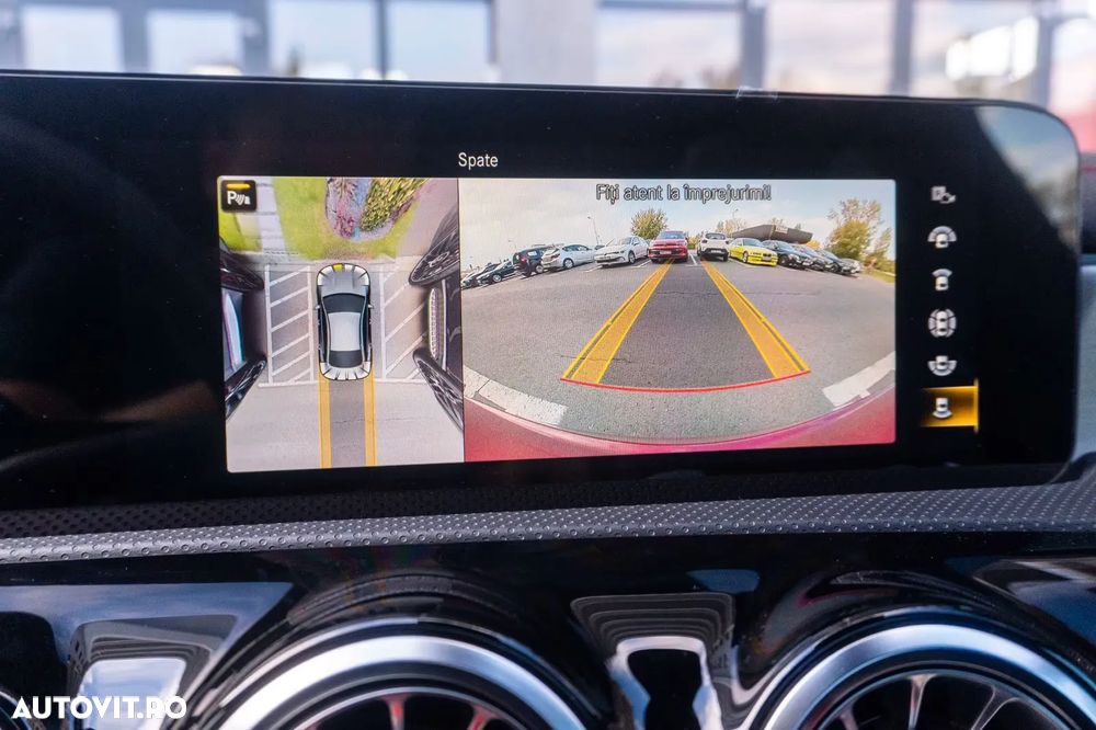 Mercedes-Benz CLA - 12