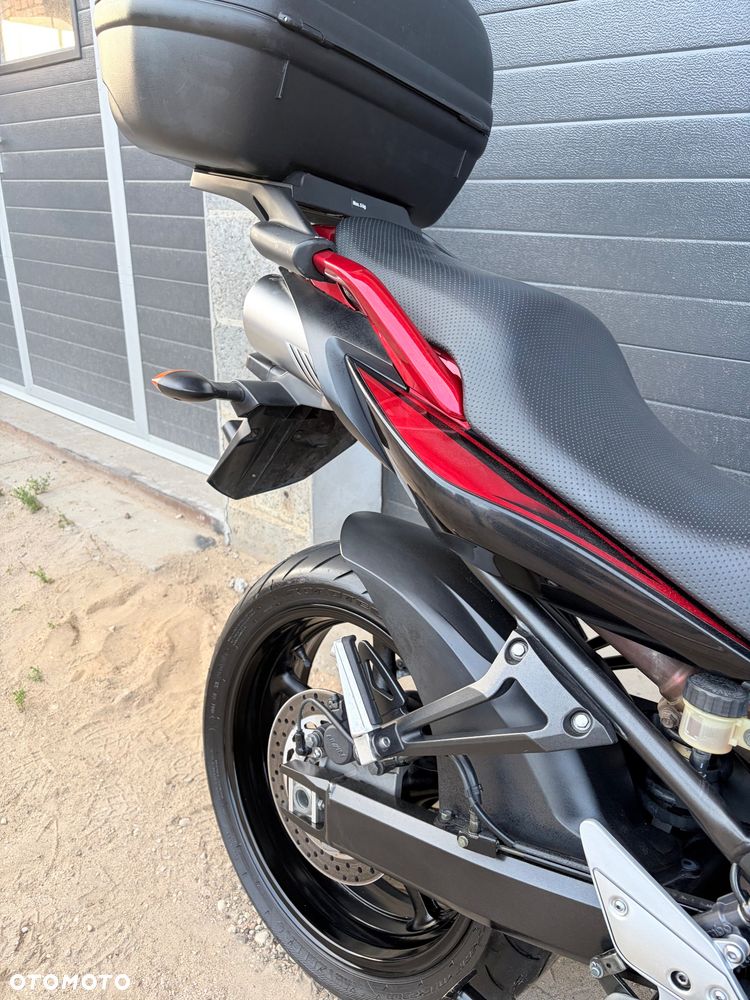 Yamaha FZ6 - 2