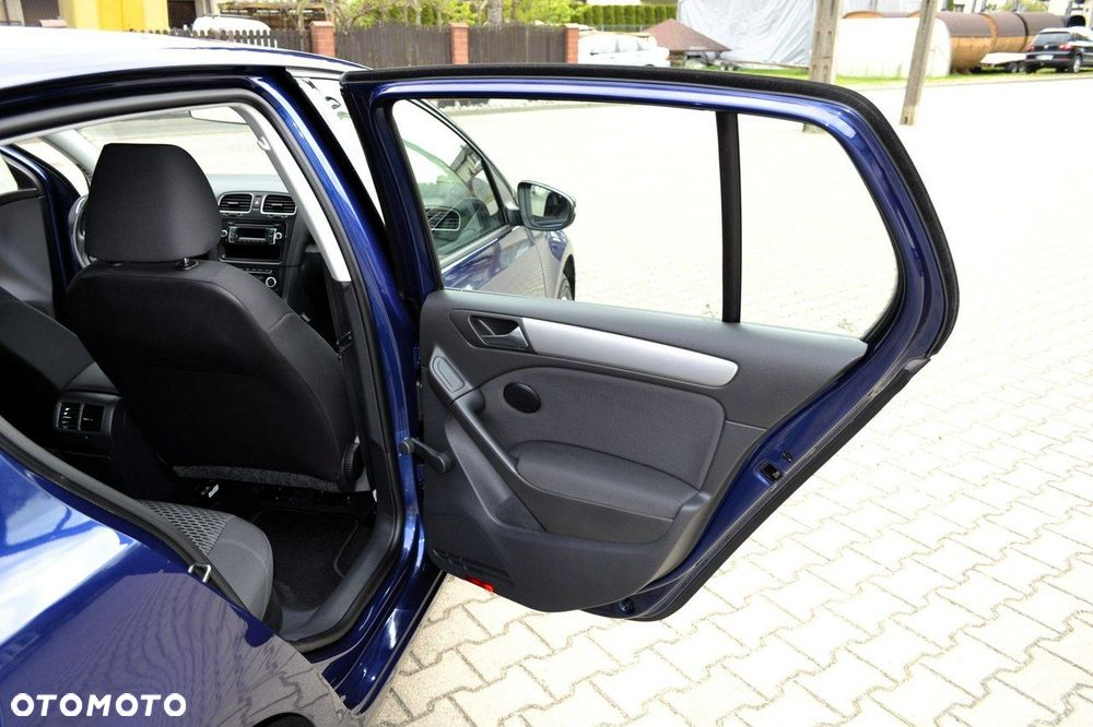 Volkswagen Golf 1.4 Style - 33