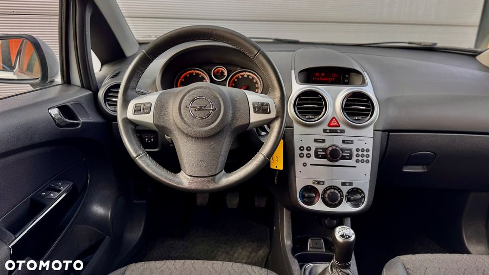 Opel Corsa 1.2 16V Energy - 30