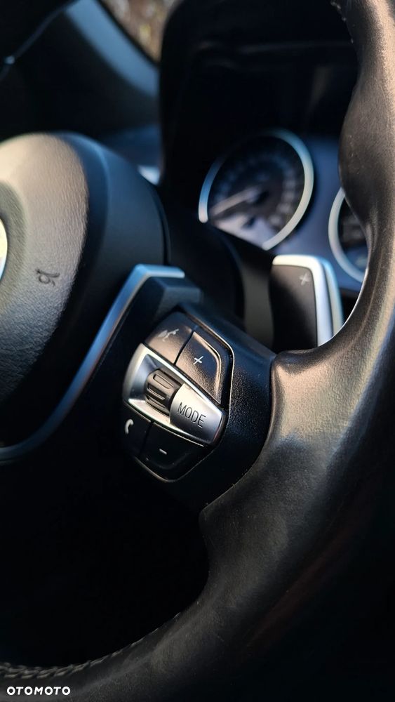 BMW X1 xDrive18d Sport - 28