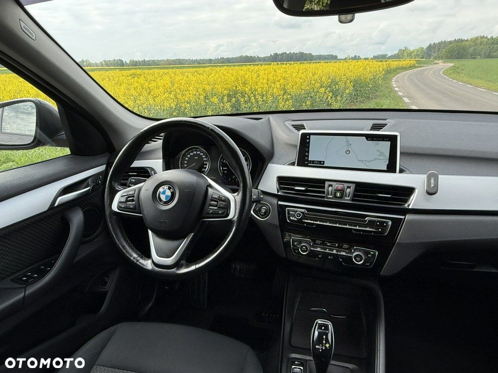 BMW X1 sDrive18i Advantage - 12