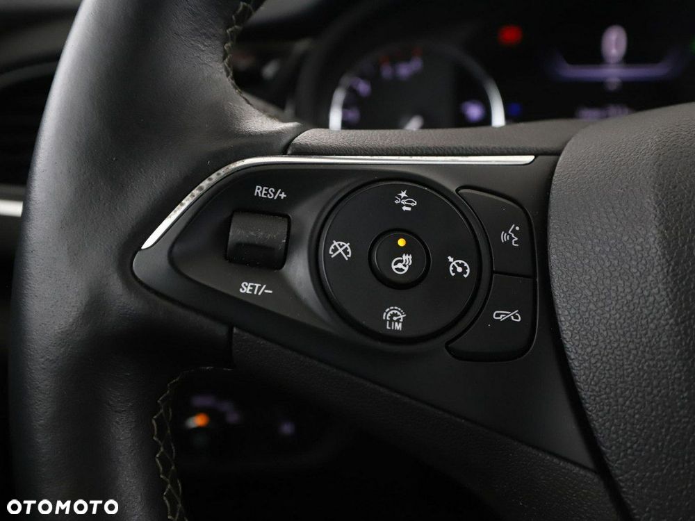 Opel Insignia 2.0 CDTI Exclusive S&S - 31