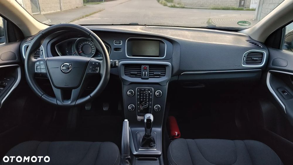 Volvo V40 - 14