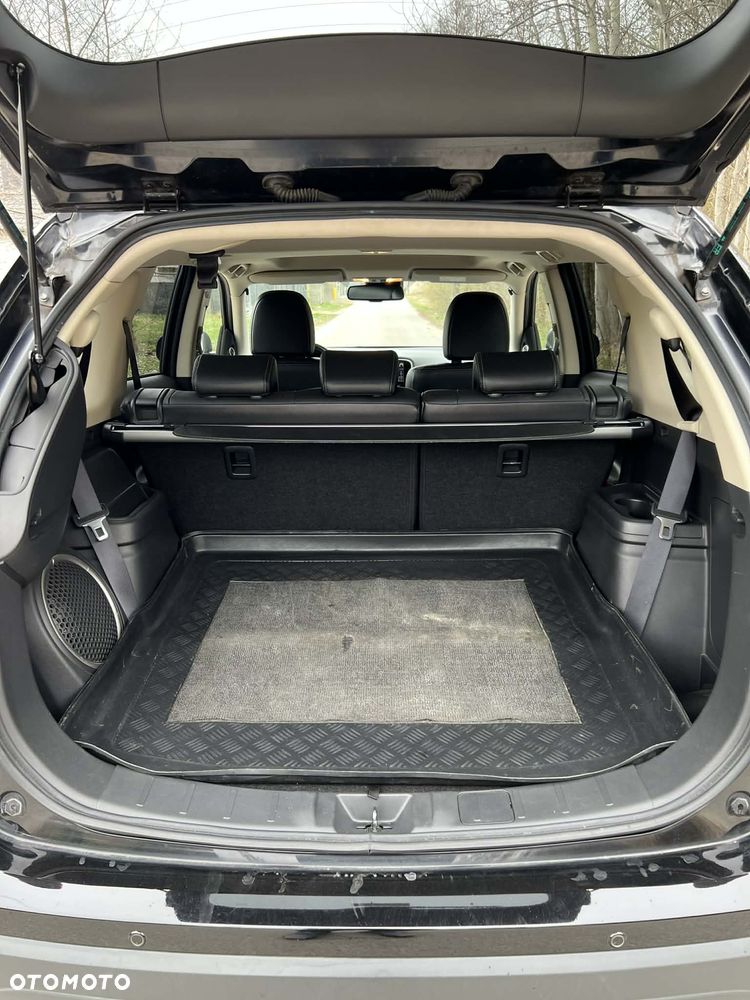 Mitsubishi Outlander 2.0 Instyle Navi CVT - 7