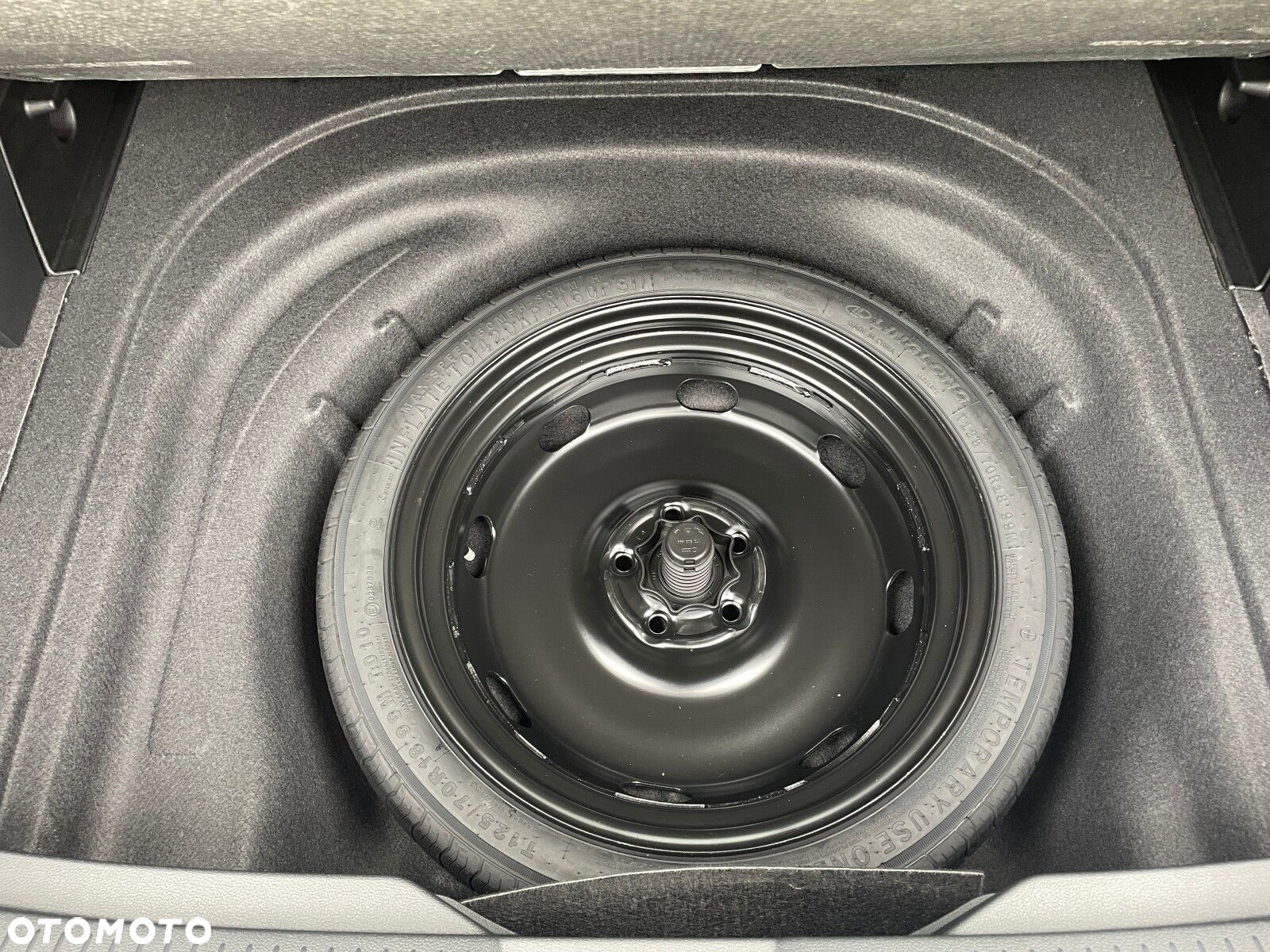 Volkswagen Golf - 29