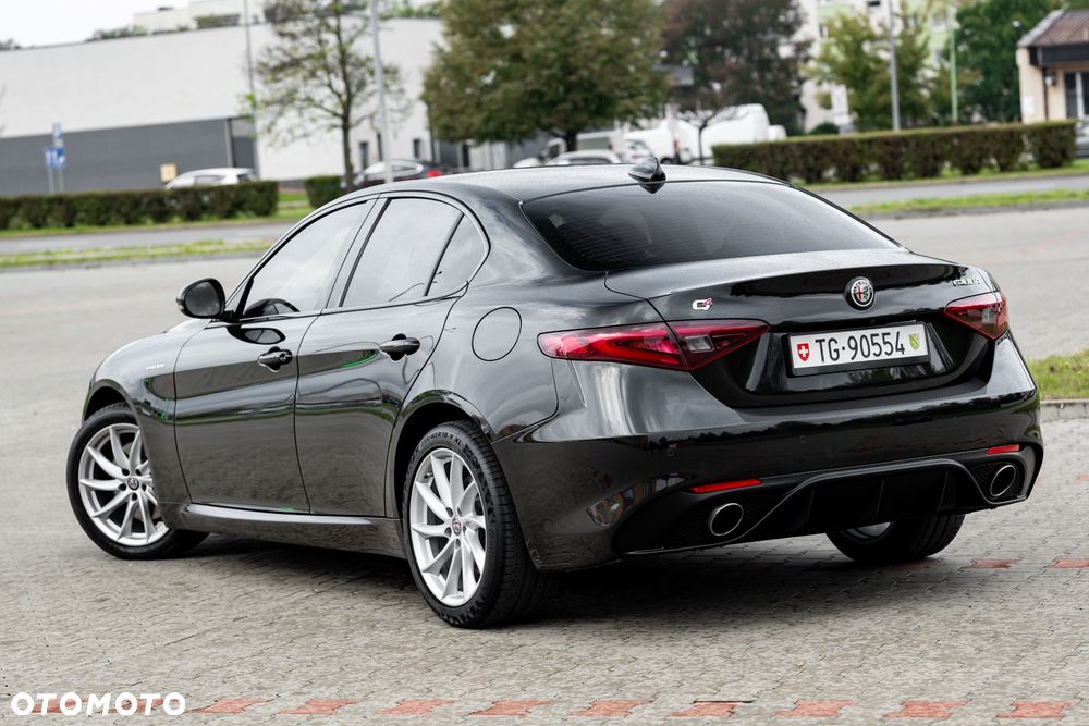 Alfa Romeo Giulia 2.0 Turbo Veloce Q4 - 9