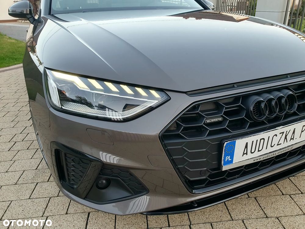 Audi A4 Avant 40 TDI quattro S tronic S line - 30