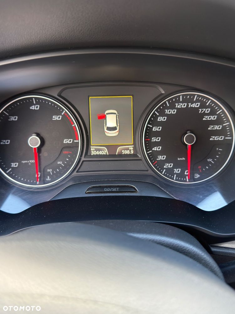 Seat Leon 2.0 TDI FR S&S DSG - 12