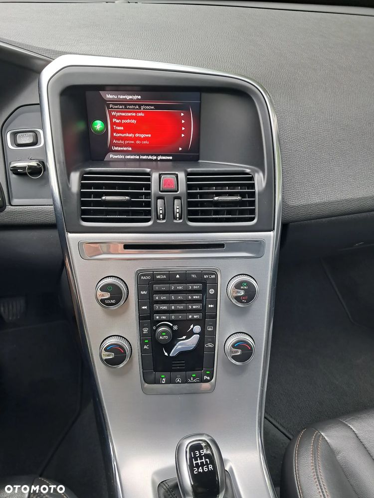 Volvo XC 60 D3 Inscription - 15